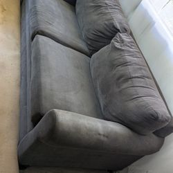 Free Sleeper Couch 
