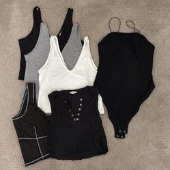 black and white tank set