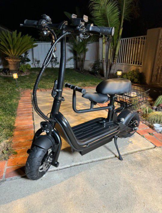 Brand New Electric Bike , E Bike , Bicycle , Electric Scooter , E Scooter For Your Weights 