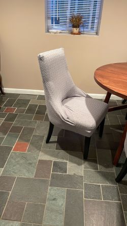 Set Of 8 Chairs