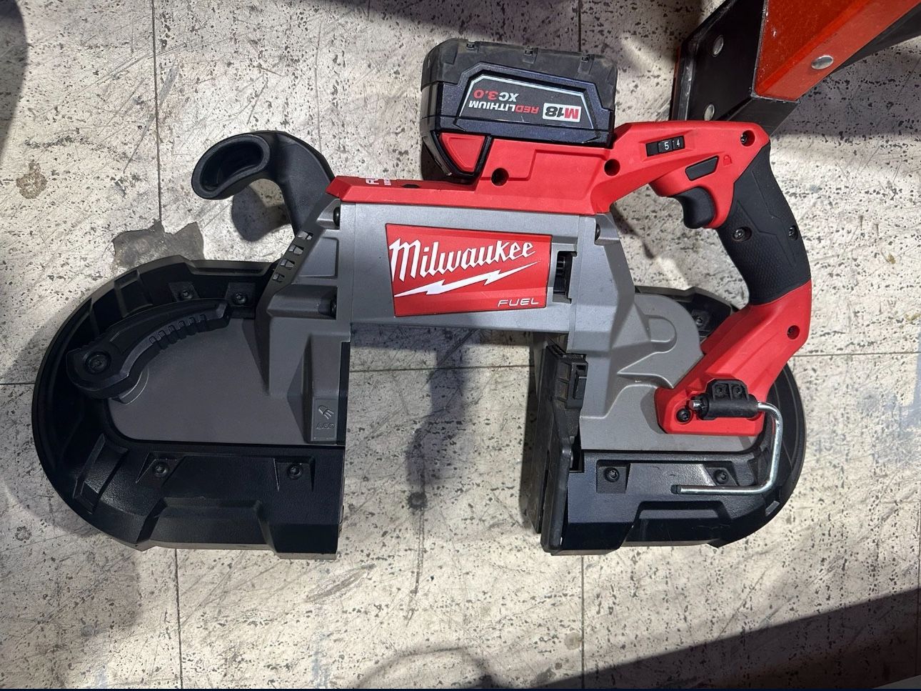 M18 FUEL 18V Lith-Ion Brushless Cordless Deep Cut Band Saw w/ (1) 5.0 Ah Battery