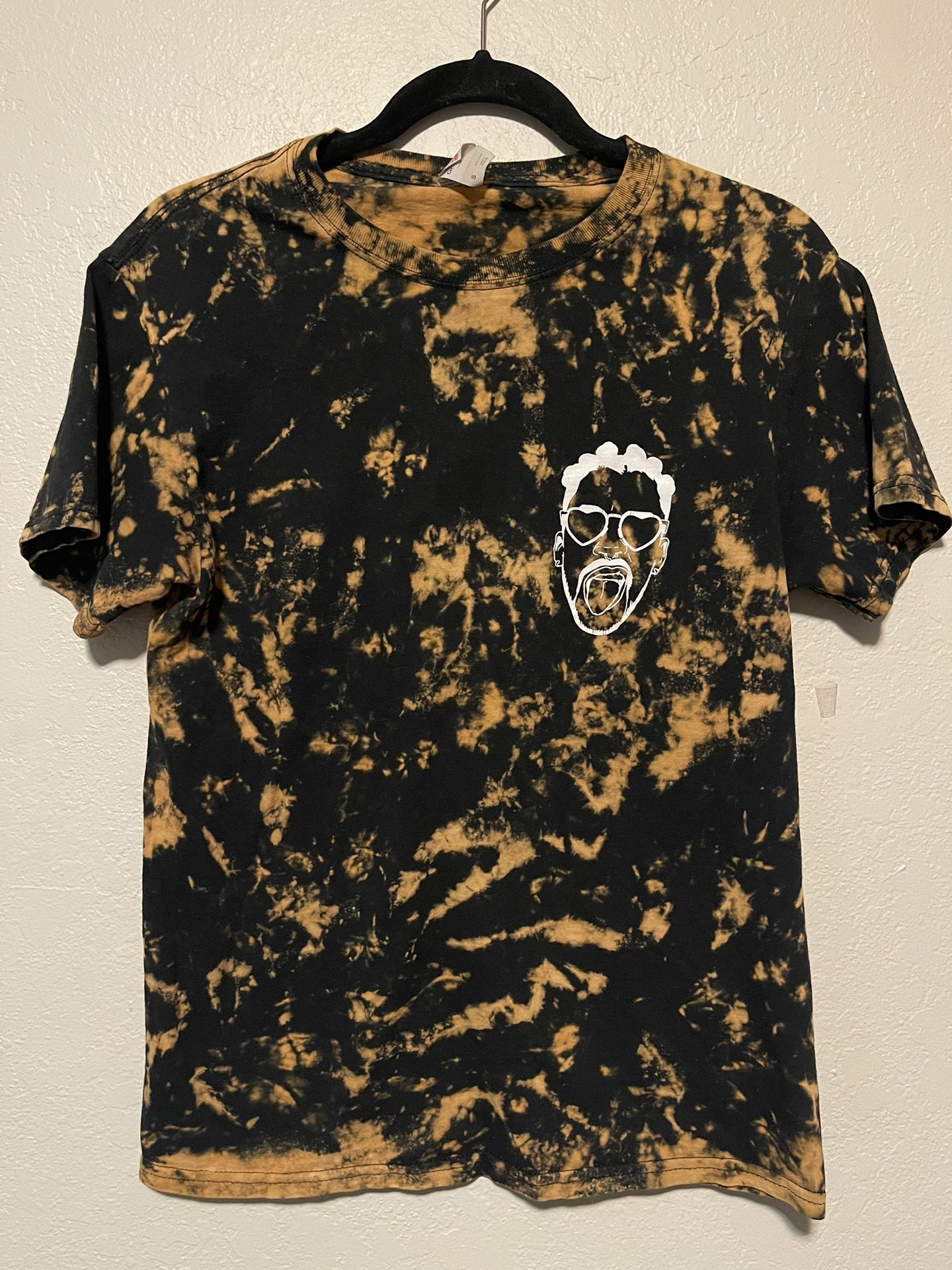 Women’s Bad Bunny El Conejo Malo Black Tie Dye T-Shirt, Size S
