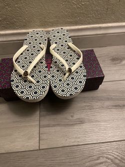 Tory burch sandals