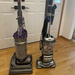 Free - Dyson & Shark Vaccuums