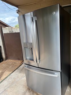 Fridges for sale are Plugged in free Deliver