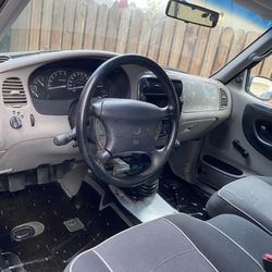 2000 Mazda B-Series Pickup