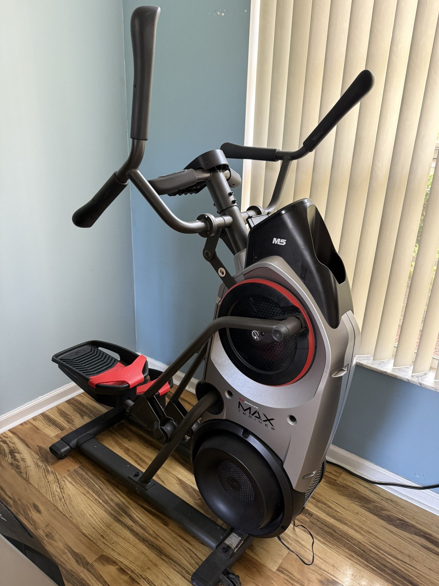 BowFlex Max Trainer M5