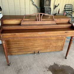 Vintage Andrew Kohler Spinet Piano