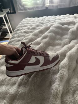 maroon dunks size 10