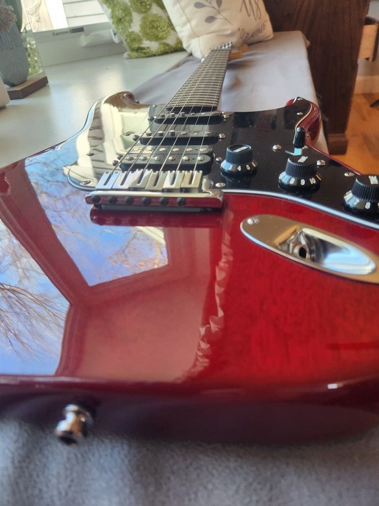 RARE DLX USA FSR Strat Mahogany HSS Matched Headstock