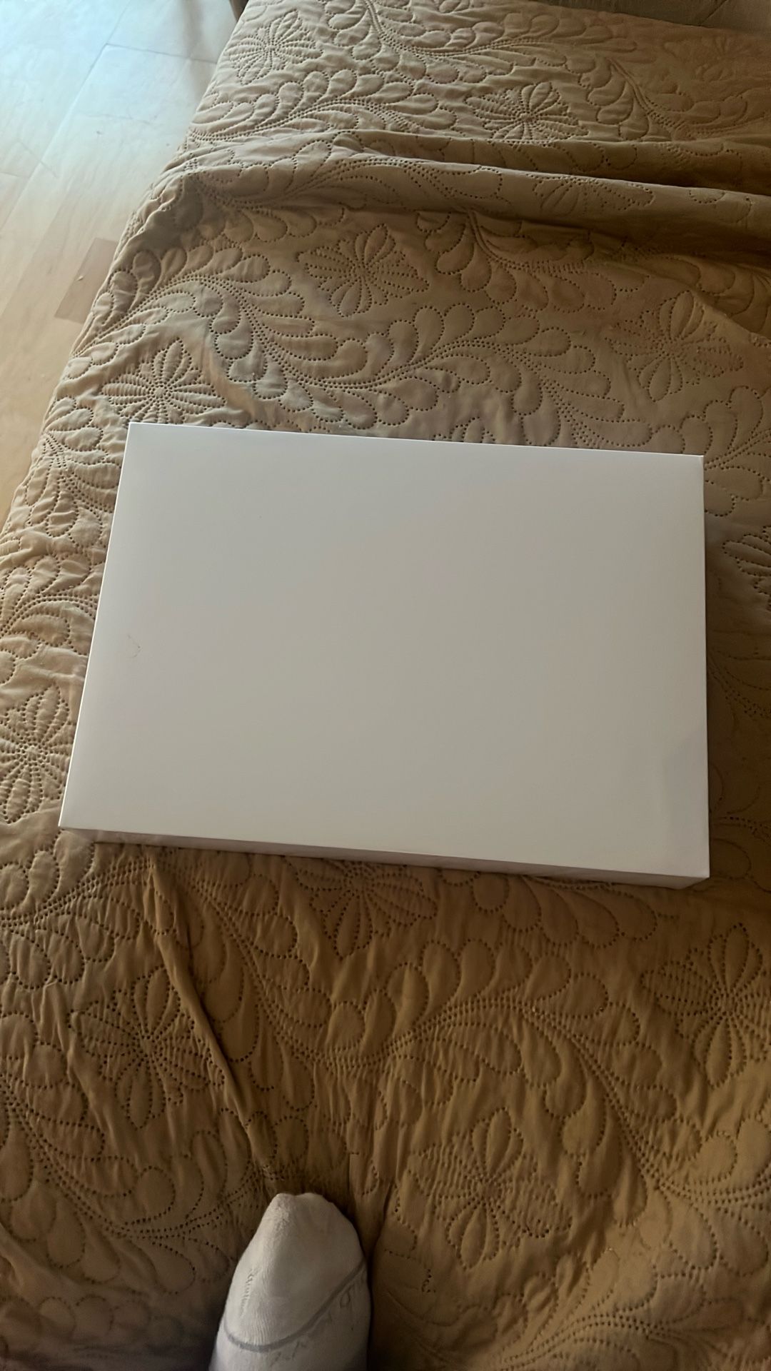 MacBook Pro13-inch / Silver/ 256GB / Touch Bar