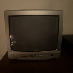 Sylvania 13 Inch CRT TV 