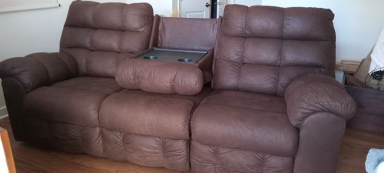 Couch WILL DELIVER In Dickinson And Surrounding Areas