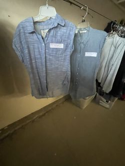 Nice Blouses Size Small 