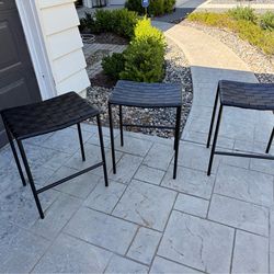 3 Bar Stools