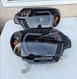 12-15 Toyota Tacoma LED DRL Projector
Headlights Luces Focos Micas Faros Faroles Headlamps
