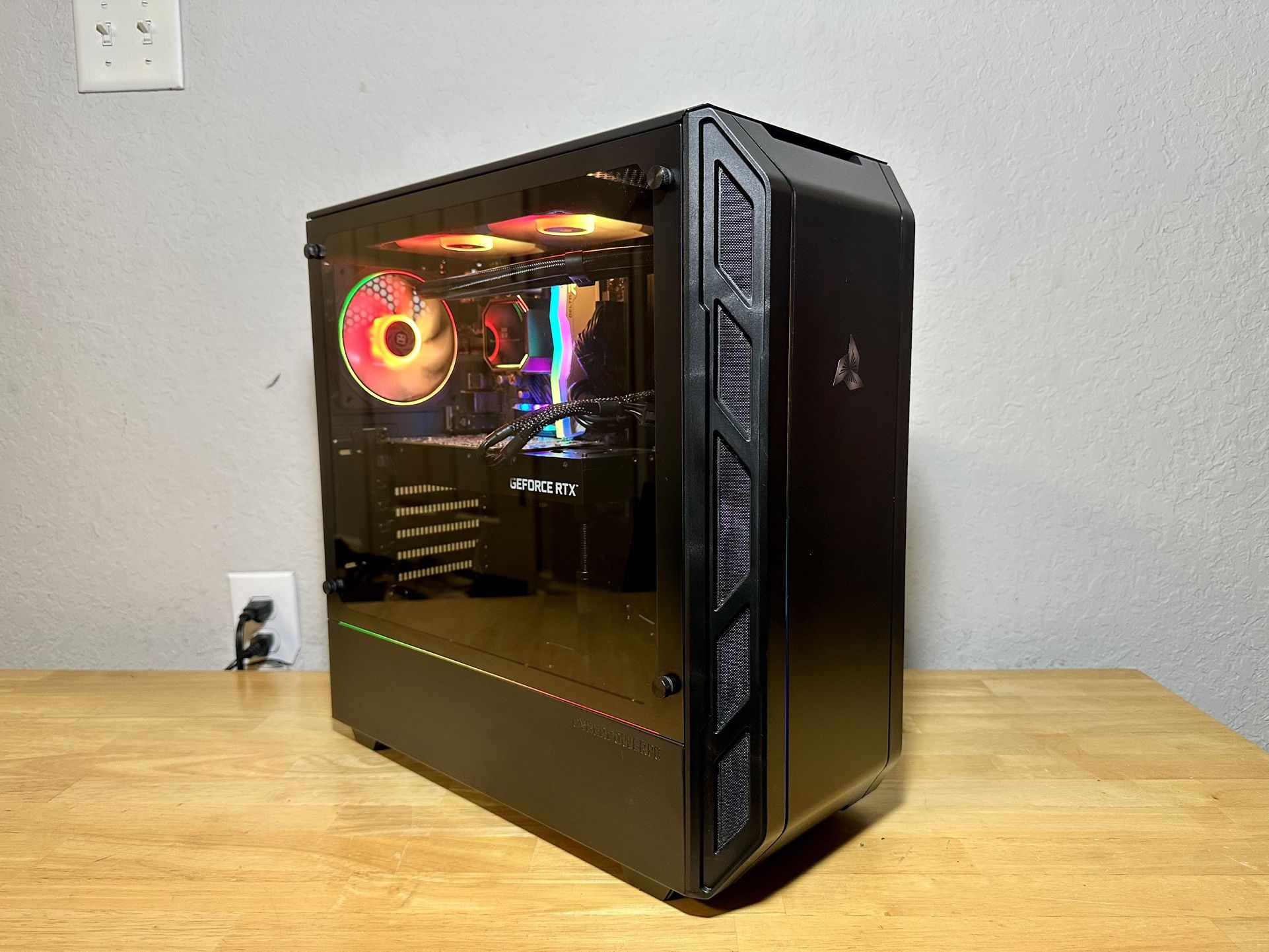 Workstation / Gaming PC Intel Core i9-11900K NVIDIA RTX 2070 32GB Ram 1TB SSD