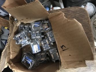 Lennox LOW AMBIENT switch new 40.00 each