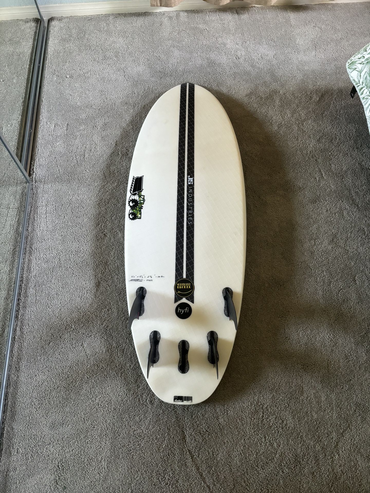 JS Surfboard 5'2 Flaming Pony