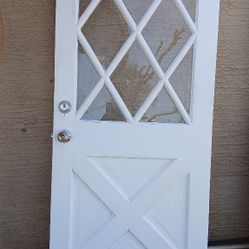 Puerta De Enfrente Con Vidrio Y Llaves Incluidas  De 32 X 80  Esta En Perfectas Condiciones