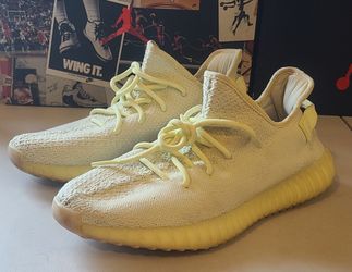 Authenticity Guarantee  adidas Yeezy Boost 350 V2 Butter Men's Size 10.5