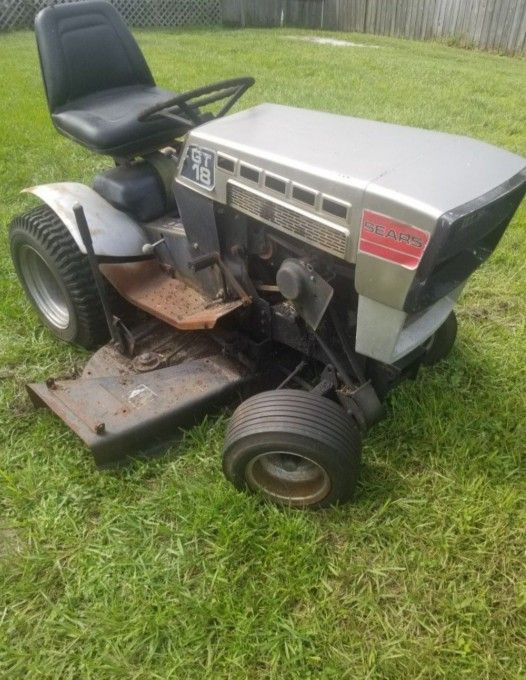 Sears GT18 Tractor Mower 