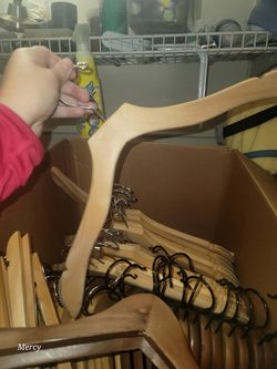 Wooden Hangers Ganchos De Madera