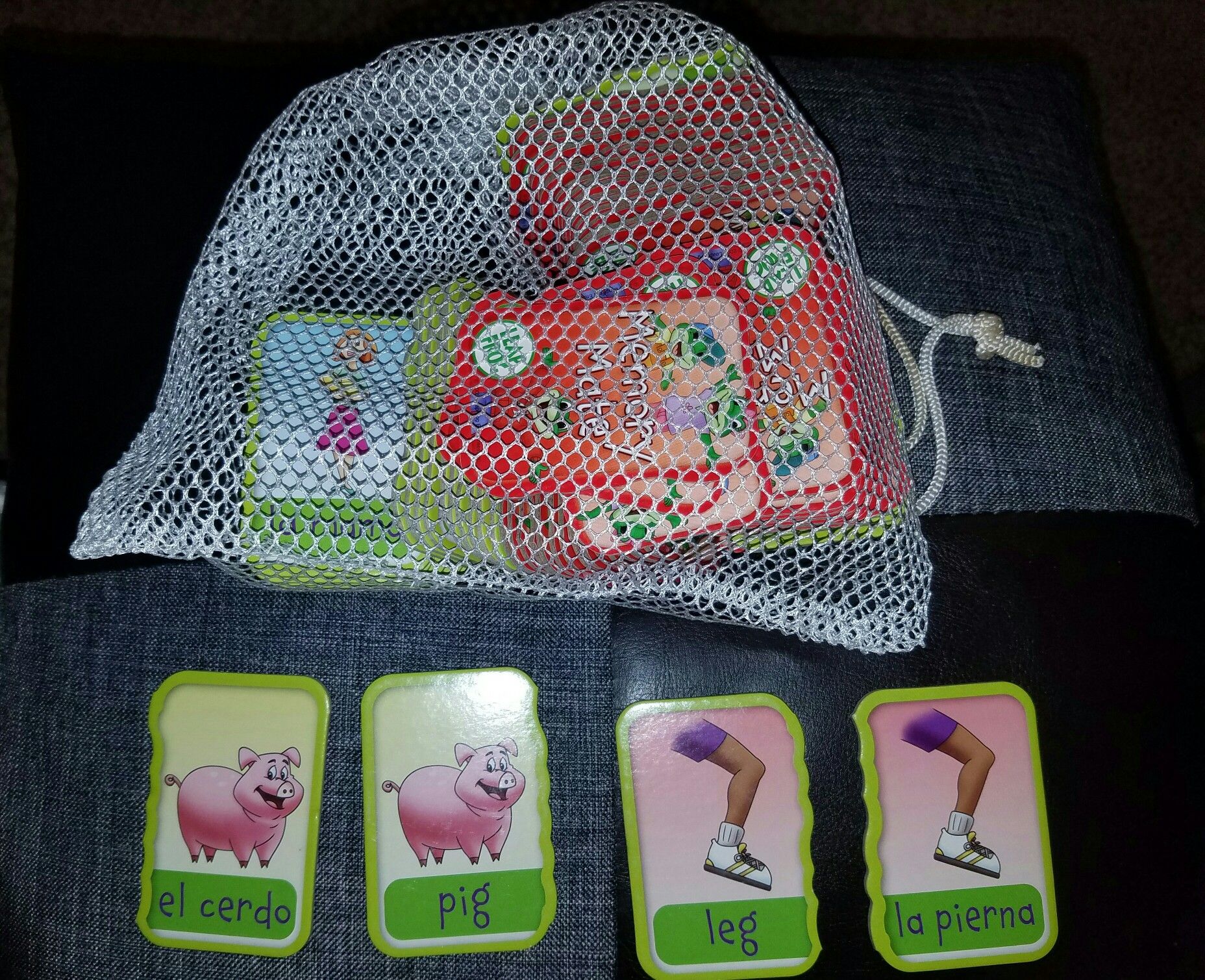Leapfrog matching game spanish version