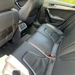 Audi A4 2009 2.0T Quattro