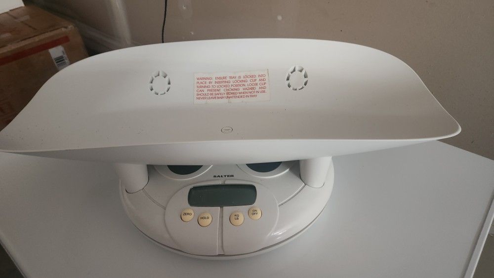Salter Baby /Newborn Scale