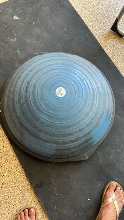 Bosu Balance Trainer
