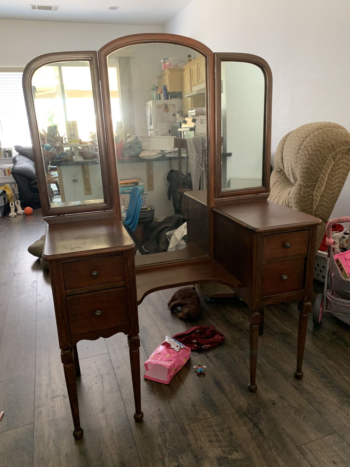 Antique Solid Wood Vanity With Original Mirrors And Knobs