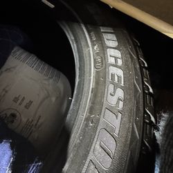 BRIDGESTONE TIRES 285-45-R22  110H