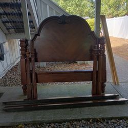 Antique Bed Frame/ Full