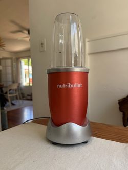 NutriBullet 600W Personal Blender – Red – With Cup & Blade
