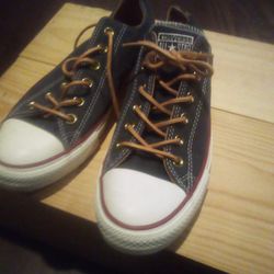 Converse All Stars Vintage Look Size 8 1/2