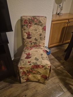 Cushion chairs