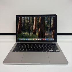 2020 Apple MacBook Pro 13”