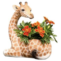Giraffe Planter - Yard Decorations - Wildlife Animal Urn for Plants - Indoor/Outdoor Decoration New