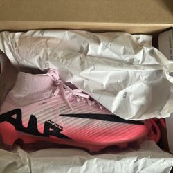 Brand New Nike Zoom Superfly Soccer Cleats