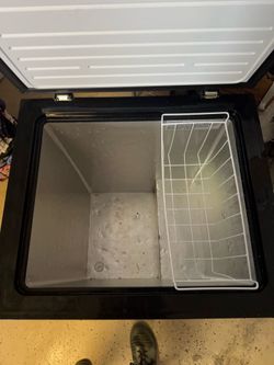Deep freezer