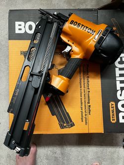 Bostitch Pneumatic Framing  Nailer F21PL2 Including a Partial Box of Nails