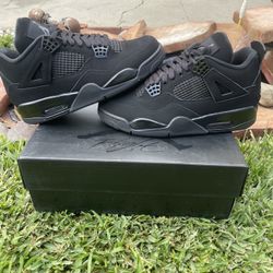 Jordan 4 Black Cats 