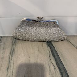 VINTAGE SILVER BEADED 9" X 5" CLUTCH WITH DIAMOND SNAP CLOSURE