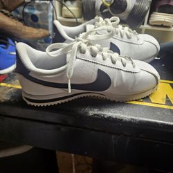 Nike Cortez "72" Size 7 Womens Or 5.5Y