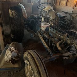 Ford tractor selling  parts