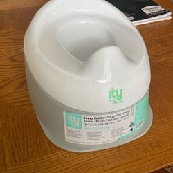 Potty Trained Price 5$.  Pick Up.  E.   72    and.  Grandview.   E.  Tacoma 