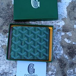 Goyard Green Wallet — Super Clean