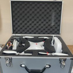 DJI Phantom 3 Standard Quadcopter Drone w/ Camera & Controller