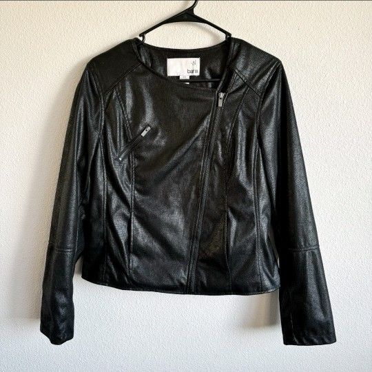 Bar III black vegan leather biker moto jacket size Medium 